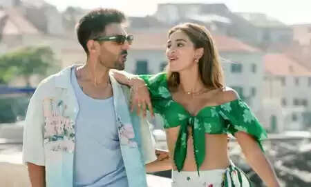 क्रिसमस वीक: बॉलीवुड की किस्मत बदलने वाला समय, क्या 'तू मेरी मैं तेरा' करेगी कमाल?