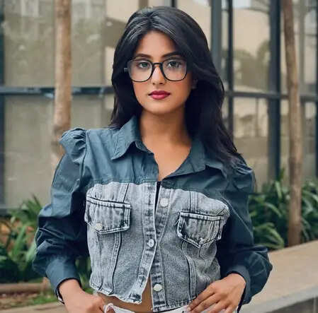 टीवी से फिल्मों तक: उल्का गुप्ता की प्रेरणादायक यात्रा