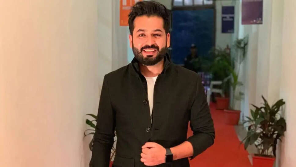 क्या है Aditya Dhar और Santosh Kumar के बीच चल रहा विवाद? जानें पूरी कहानी!