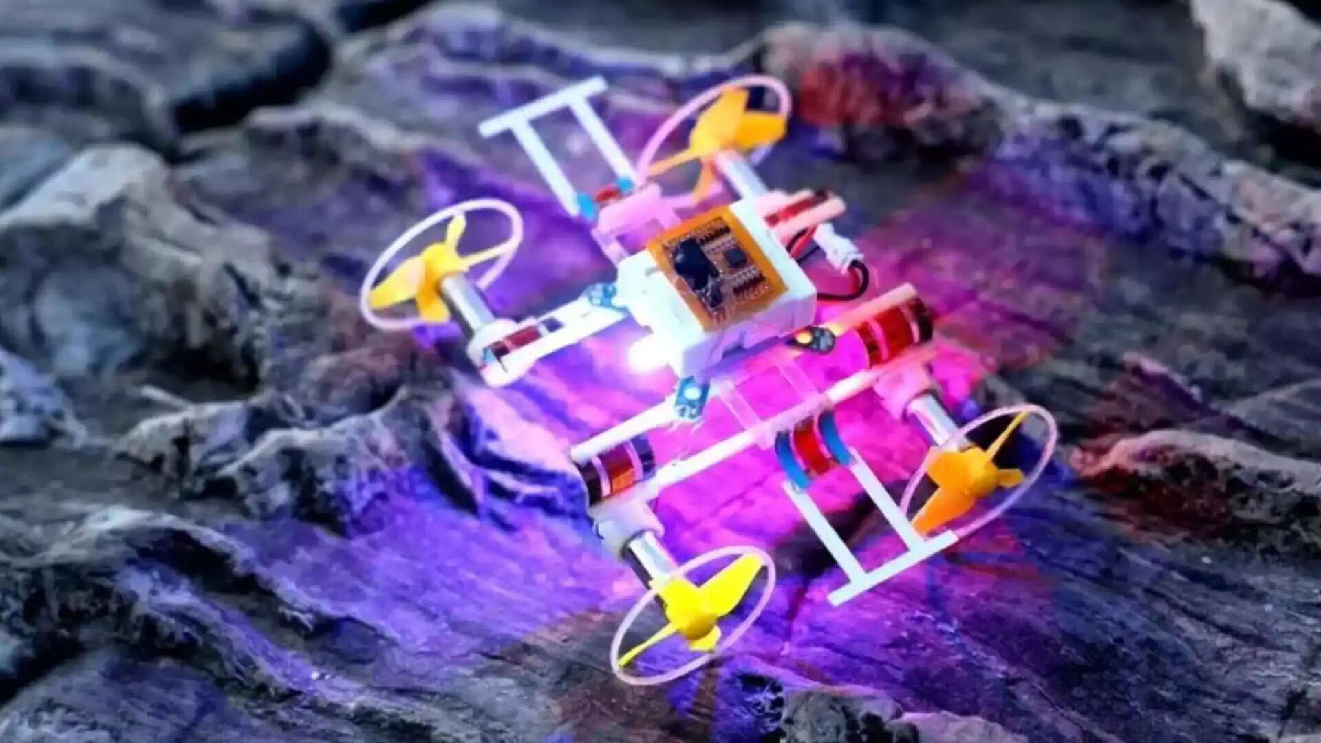 क्या है दुनिया का सबसे हल्का वायरलेस रोबोट? जानें इसकी अद्भुत क्षमताएं!