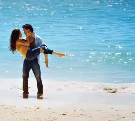 क्या आप जानते हैं 'सब तेरा' गाने की कहानी? टाइगर श्रॉफ ने साझा किए यादगार पल!