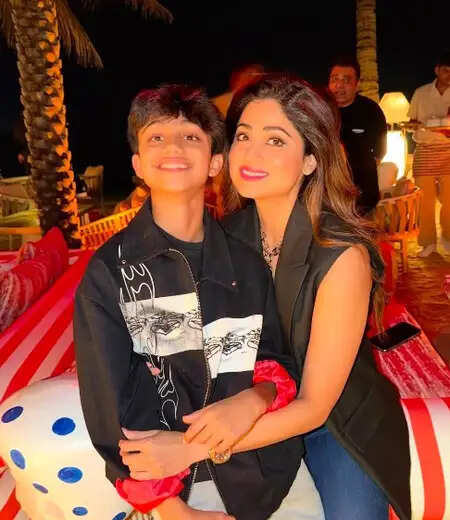 शिल्पा शेट्टी के बेटे वियान का जन्मदिन: मासी और मां ने दी दिल छू लेने वाली शुभकामनाएं!