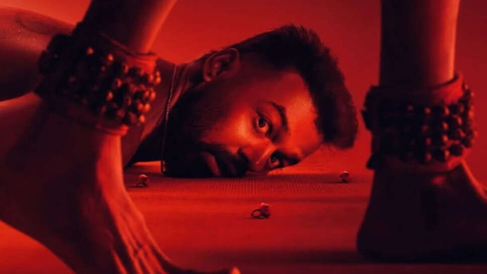 मलयालम फिल्म 'Dies Irae' ने दर्शकों को किया मंत्रमुग्ध, हॉरर प्रेमियों के लिए एक अनिवार्य अनुभव