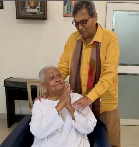 क्या आप जानते हैं प्यारेलाल शर्मा की संगीत यात्रा के बारे में? सुभाष घई ने किया खास सम्मान!