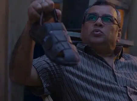 क्या आप जानते हैं नेटफ्लिक्स के नए वीडियो में कौन से देसी डैड्स हैं शामिल?