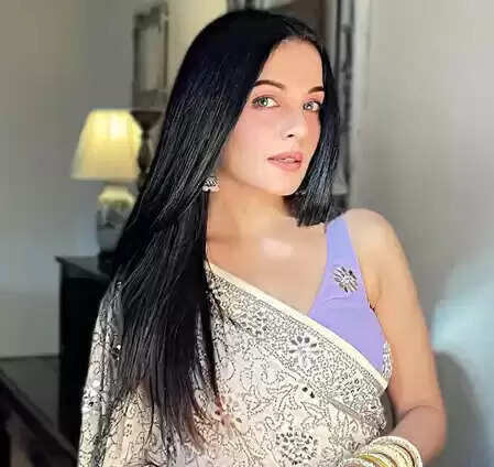 सेलिना जेटली की भावनात्मक अपील: बच्चों की प्राइवेसी की रक्षा के लिए मीडिया से की गुहार