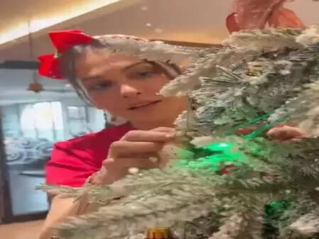 बॉलीवुड में क्रिसमस का जश्न: कार्तिक आर्यन और अनन्या पांडे की फिल्म का खास दिन!