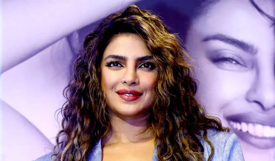 रिलायंस रिटेल ने प्रियंका चोपड़ा के हेयर केयर ब्रांड 'एनॉमली' का अधिग्रहण किया