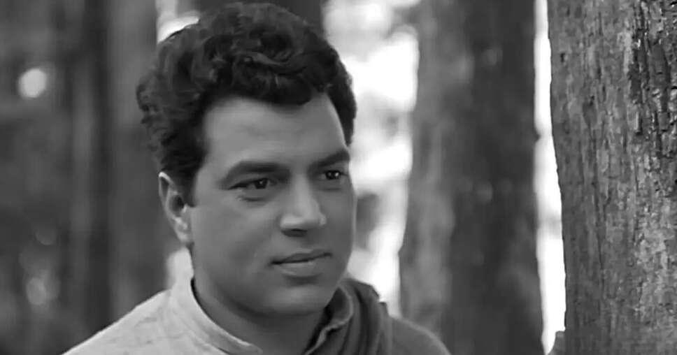 धर्मेंद्र की अंतिम फिल्म 'इक्कीस' पर श्रीराम राघवन का भावुक श्रद्धांजलि