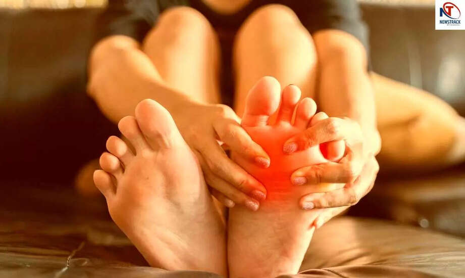 यूरिक एसिड को नियंत्रित करने के लिए कौन से फल हैं सबसे फायदेमंद?