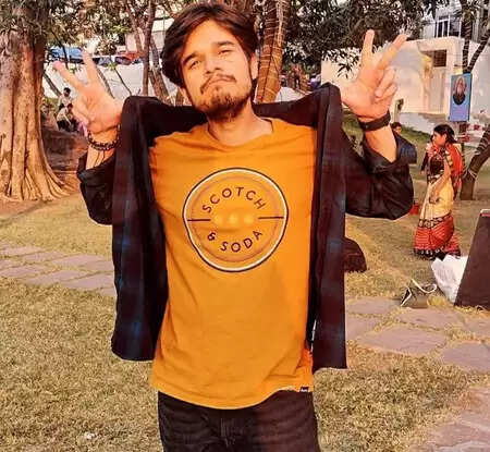 क्या है विवान शाह की सफलता का राज? जानें 'इक्कीस' फिल्म के बाद उनके अनुभव