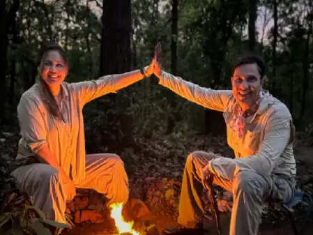 रणदीप हुड्डा और लिन लैशराम ने मनाया शादी का दो साल, खुशखबरी से भरा पोस्ट!