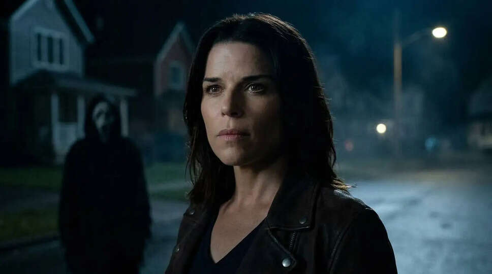 क्या "Scream 7" बॉक्स ऑफिस पर "The Bourne Identity" को पीछे छोड़ पाएगा?