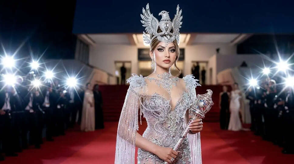 क्या Urvashi Rautela ने Cannes 2026 में पहना सबसे महंगा गाउन? जानें इसकी कीमत और डिजाइन के बारे में!