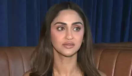 क्या है 'धुरंधर' के गाने 'शरारत' में क्रिस्टल डिसूजा की खासियत? जानें उनकी कहानी!