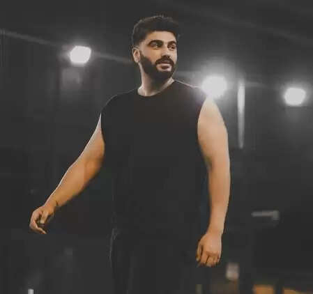 अर्जुन कपूर ने मां की जयंती पर साझा की भावुक यादें, फैंस ने किया प्यार बरसाने वाला रिस्पॉन्स