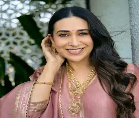 दिल्ली हाईकोर्ट ने करिश्मा कपूर और बच्चों को दी बड़ी राहत, संजय कपूर की संपत्ति पर लगी रोक