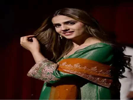 प्रांजल दहिया का वायरल वीडियो: स्टेज पर बदसलूकी करने वालों को दिया करारा जवाब!