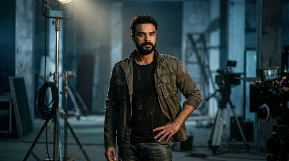 क्या 'Pallichattambi' बनेगा मलयालम सिनेमा का नया हिट? जानें पहले दो दिनों की कमाई!