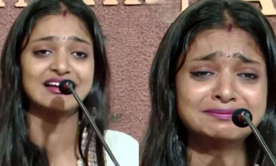 क्या मोनालिसा के आरोपों में है सच्चाई? जानें उनके विवाद और शादी की कहानी