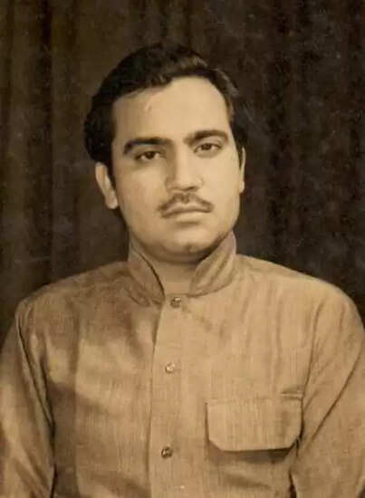 कौन हैं रमेश बहल? जानें हिंदी सिनेमा के इस दिग्गज निर्माता की कहानी