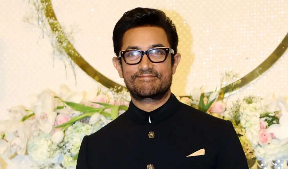 बॉलीवुड की ताजा हलचल: आमिर खान की शादी, जाह्नवी कपूर की मन्नत और रणवीर सिंह का समर्थन
