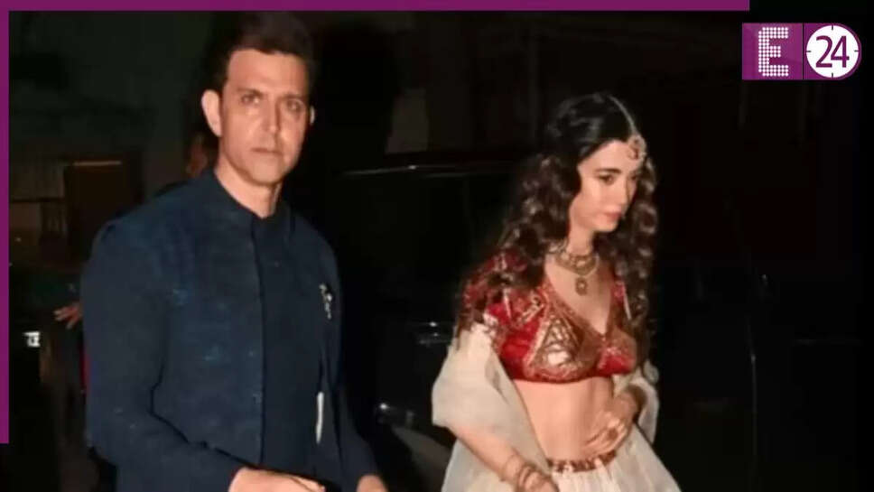 ऋतिक रोशन के घर पर चचेरे भाई की शादी का जश्न