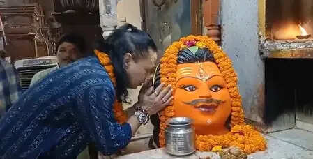 कैलाश खेर का उज्जैन दौरा: महाकाल के दरबार में शिवभक्ति का अद्भुत अनुभव