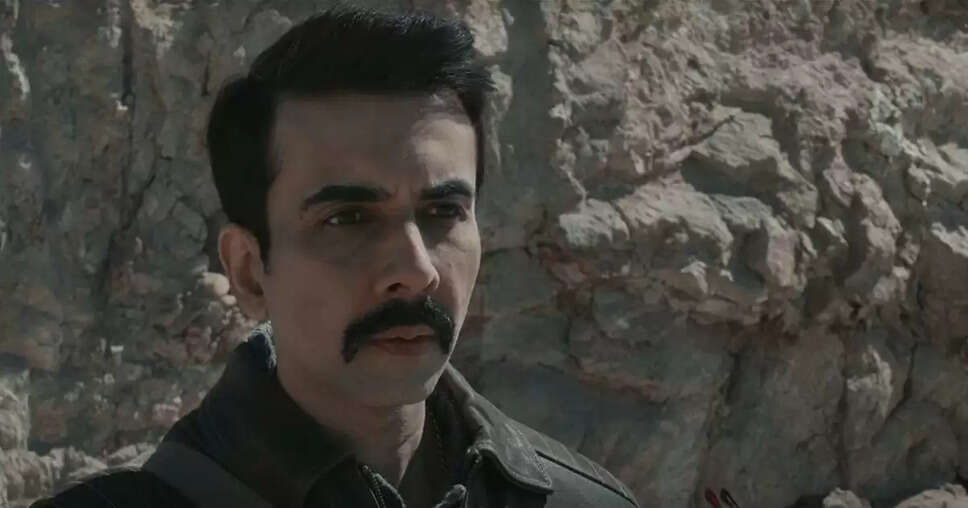 मौनी रॉय और नवीन कस्तूरिया की नई वेब सीरीज का ट्रेलर जारी