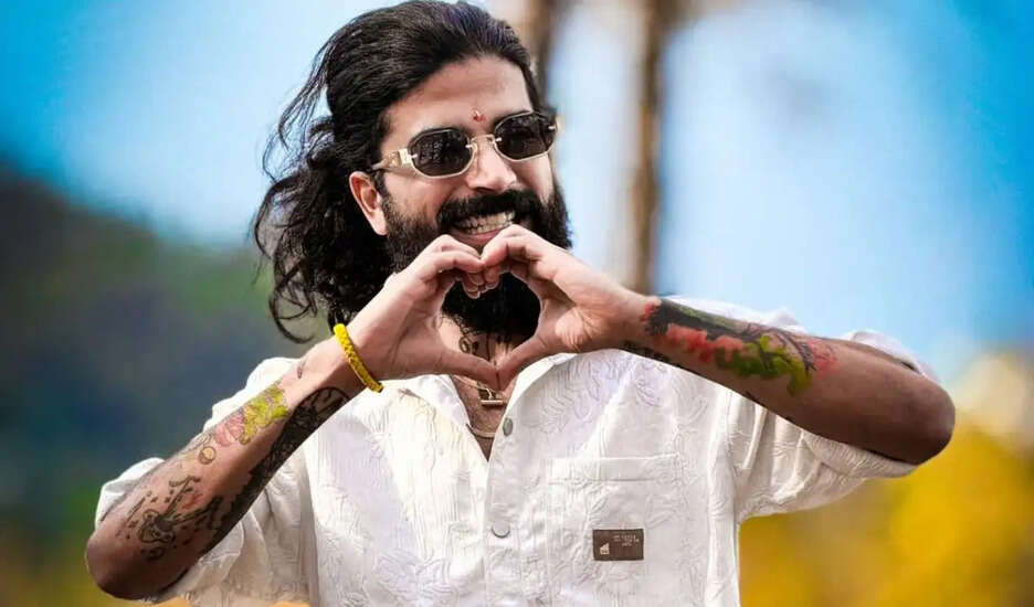 अनुराग डोभाल ने तलाक की अफवाहों पर लगाई रोक, पत्नी रितिका के साथ स्थिति स्पष्ट की
