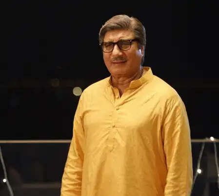 राज बब्बर की फिल्में अमिताभ बच्चन की वजह से रह गईं अधूरी, जानें उनके संघर्ष की कहानी