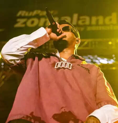 डिवाइन की नई एल्बम 'वॉकिंग ऑन वॉटर': हिप-हॉप की नई पहचान