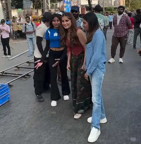 क्या है राशा थडानी का नया गाना 'मंगा मंगा'? जानें इस फिल्म की दिलचस्प कहानी!