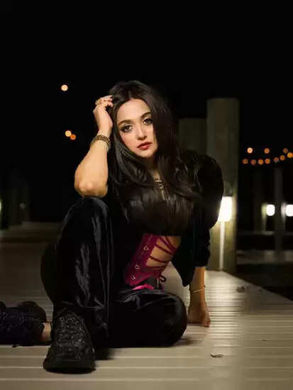 कैसे 'जरा-जरा टच मी' ने मोनाली ठाकुर के करियर को बदल दिया?