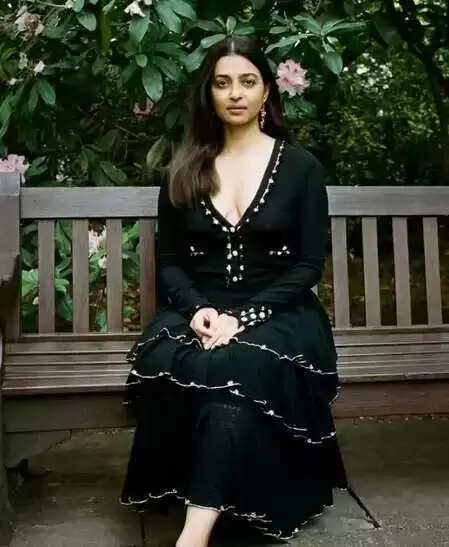 राधिका आप्टे का अनोखा नजरिया: क्या सच में करियर के लिए मुंबई में रहना जरूरी है?