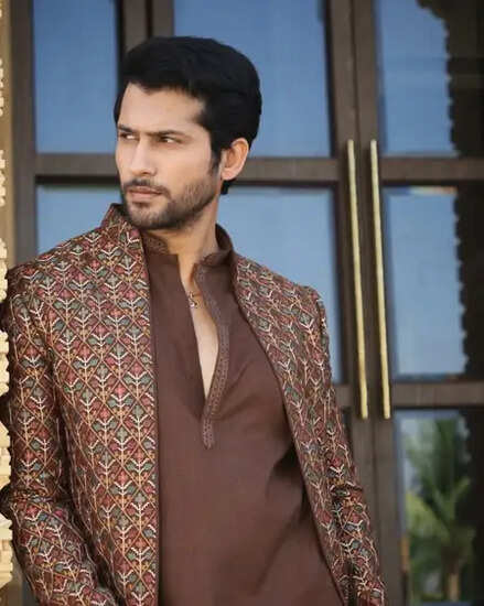 क्या है 'मंगल मुखी' में नमिष तनेजा का नया सफर? जानें इस ट्रांसजेंडर ड्रामा की खासियत!