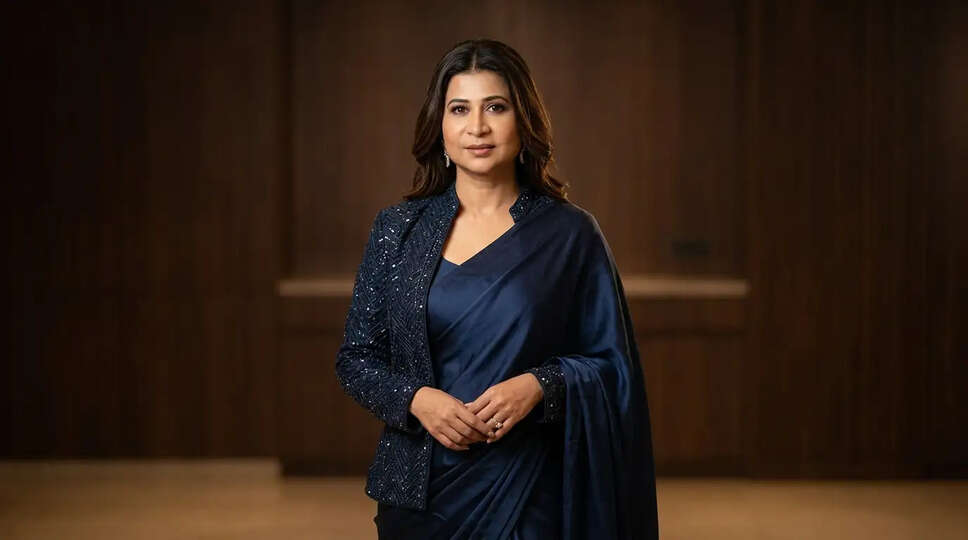 क्या है Parineeta Borthakur की नई भूमिका में सफलता का राज? जानें Chandrika Singh Chauhan के किरदार के बारे में!
