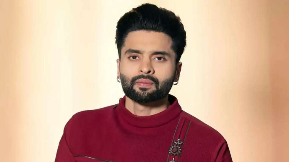 जैकी भगनानी ने फिल्म 'बड़े मियां छोटे मियां' की असफलता पर खोला मुंह