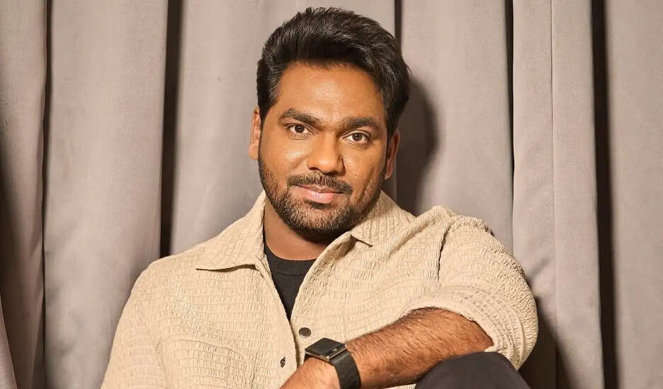 जाकिर खान के बयान से बॉलीवुड में मचा हंगामा