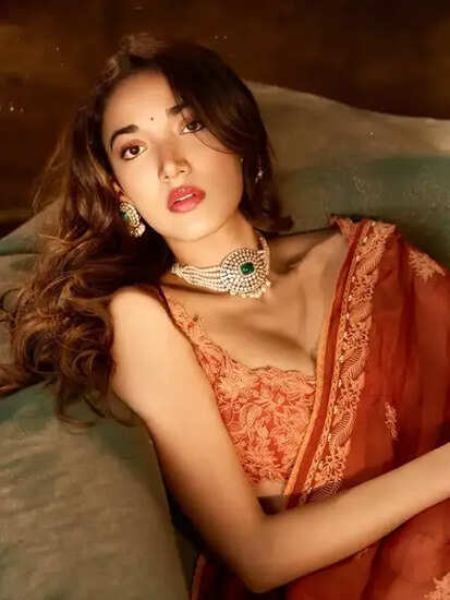 क्या है &lsquo;गिन्नी वेड्स सनी 2&rsquo; का नया गाना &lsquo;छाप तिलक&rsquo;? जानें इसकी खासियतें!