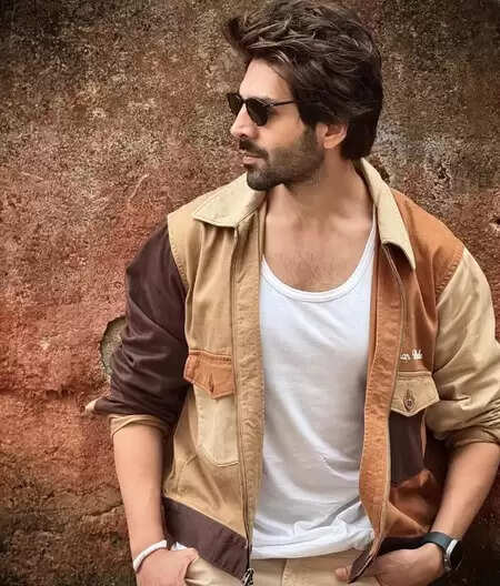 क्या जानते हैं आप कार्तिक आर्यन के बारे में? जानें इस रोम-कॉम किंग की कहानी!