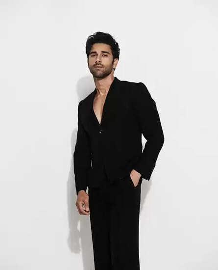 क्या पुलकित सम्राट का नया किरदार बनेगा ऐतिहासिक? ज्योतिषी ने किया बड़ा दावा!