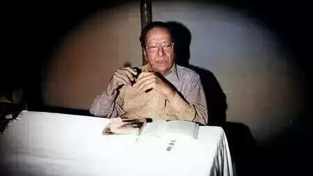 कमलेश्वर: साहित्य के जादूगर, जिन्होंने &lsquo;नई कहानी&rsquo; आंदोलन को दिया नया आयाम