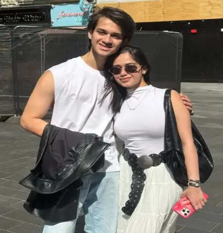 जन्नत जुबैर और उनके भाई पर हाईवे पर हुआ हमला: जानें पूरी कहानी