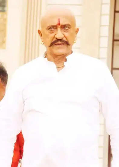 क्या आप जानते हैं बॉलीवुड के इस खलनायक का क्रिकेटर बनने का सपना था?