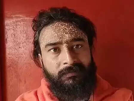 क्या एआर रहमान का बयान हिंदी सिनेमा में कम्युनलिज्म को दर्शाता है? संत समाज ने उठाए सवाल!