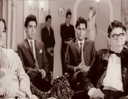 सुभाष घई की फिल्मी यात्रा: कैसे एक छोटी भूमिका ने बदली उनकी तकदीर?