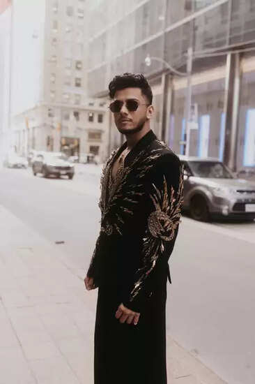 क्या है विशाल जेठवा की नई फिल्म 'होमबाउंड' का जादू? जानें उनके नए किरदार के बारे में!