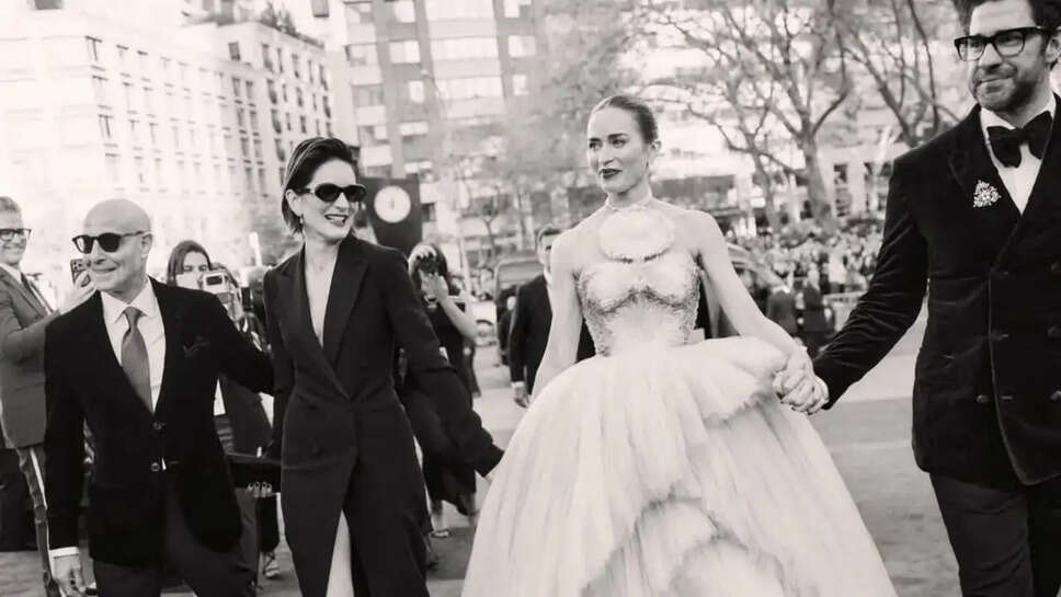 क्या आप जानते हैं Emily Blunt और Stanley Tucci की शादी के पीछे की कहानी?