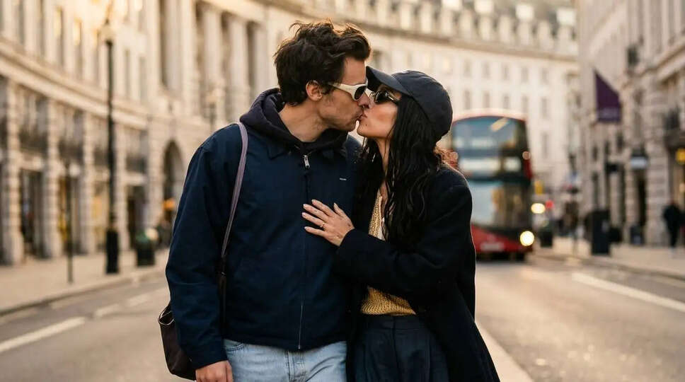 क्या Zo&euml; Kravitz और Harry Styles की सगाई की तैयारी है? जानें इस जोड़ी के बारे में सब कुछ!